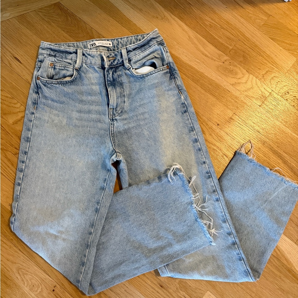 Zara High Waisted Straight Leg Light Wash Denim Jeans